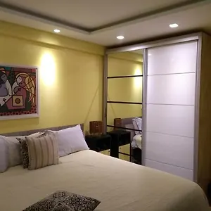 Apartamento Apê Pé Na Areia Próximo A Roda Gigante Com Churrasqueira, Balneário Camboriú