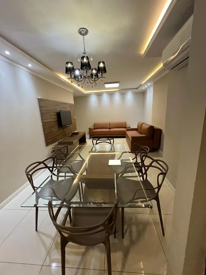 Lindo Apartamento Em Balneario Camboriu, 1 Quadra Do Mar Apartment